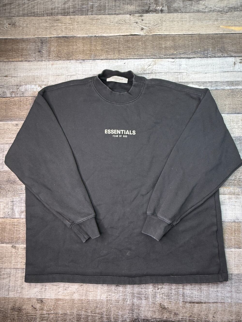 Fear of God Essentials Mens XS Oversized Baggy Crewneck Sweatshirt Streetwear